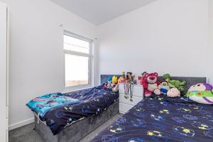 Bed- click for photo gallery